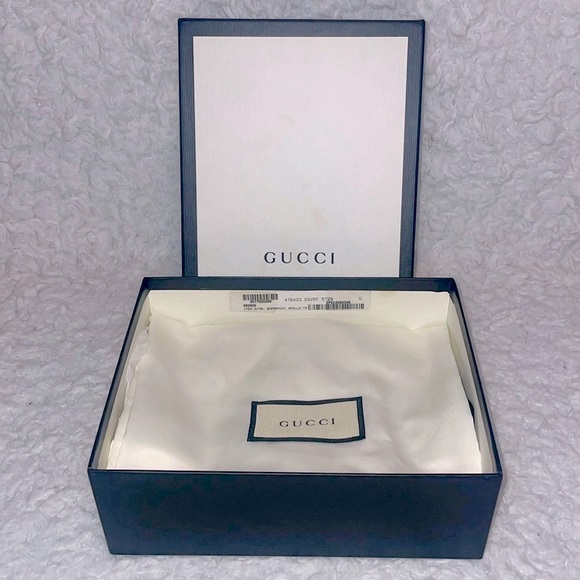 Gucci Matelassé Chevron Quilted Leather Super Mini Marmont Bag in Dusty Pink - Picture 14 of 17